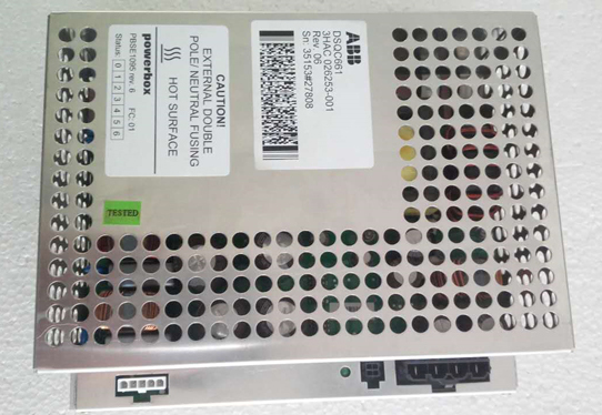 ABB SQC604 3HAC12928-1控制柜電源盒 ABB SQC604 3HAC12928-1控制柜電源盒