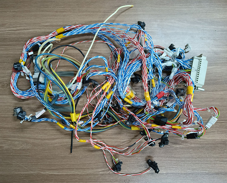 FANUC發(fā)那科LR Mate 200iD機(jī)器人本體線(xiàn)纜