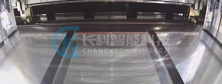 尼得科三協機械臂搬運玻璃基板